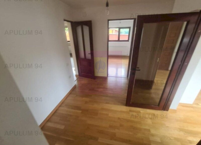 Vila de vanzare in Comarnic